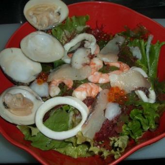 Modern Bali salad