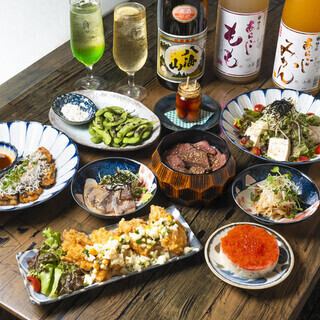 【穴雪豪华套餐】5,500日元（含税），包含9种名品肉类和无限畅饮