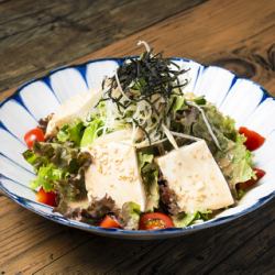Tofu salad with golden sesame dressing