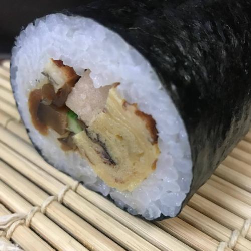 现在开始接受锦江方卷的预订❗️
锦的惠方卷（一种普通的寿司卷）只在节分期间供应，而且每年都非常受欢迎。
只剩下几个了

我们致力于所有产品纯手工制作，因此当天仅提供有限数量出售，而且每年都在下午售罄，所以如果您打算购买，请务必提前预订。

除了江方卷，您还可以预订我们的常规产品，例如寿司卷和乌冬面。

我们也接受通过Instagram、LINE和电话进行的预约，欢迎随时使用😊

如果您想查看 Ehomaki 的订购单，请在 Instagram 上给我们发送私信。

如有任何疑问，请随时告知我们。

我们全体员工期待您的光临。

#锦江方卷 #江方卷 #锦 #在日本红十字医院前 #姬路江方卷