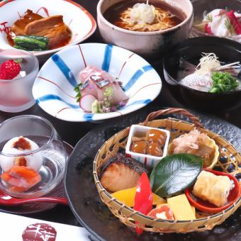 【スタンダード】お一人様個人盛り「5000円の和食創作料理7~8品目」+2時間飲み放題付(2500円)