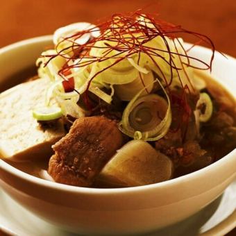 Stewed homemade beef tendon
