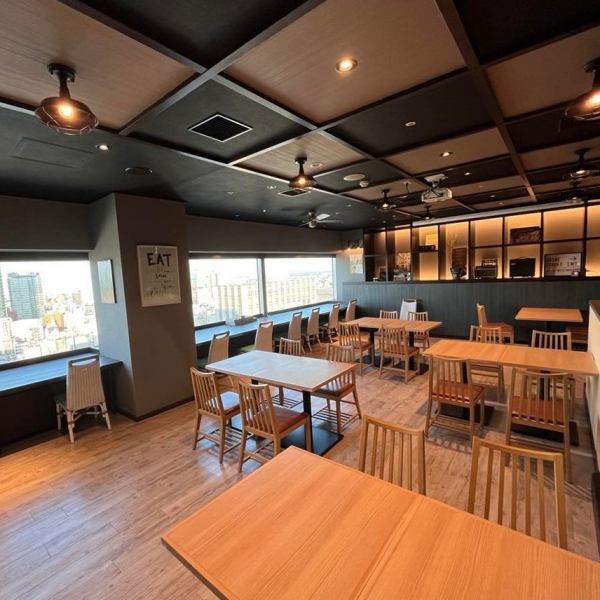 The spacious interior has a chic and calm atmosphere.[Sans Fruit Parlor KAGURA] is based on the idea of "fully supporting fruit producers in Miyagi and other parts of Japan."It is also recommended for girls-only gatherings and dates.Please feel free to contact us about renting the entire floor for a maximum of 45 people seated.