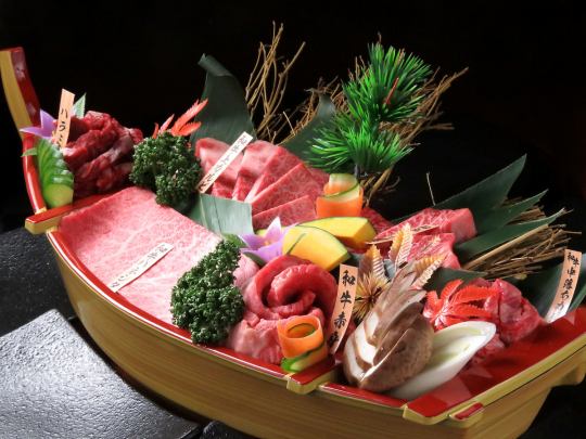 【2小时无限畅饮和牛套餐（最后点餐时间为90分钟）】6,000日元（含税）