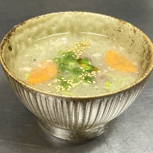 〆のひとくち　テールスープ