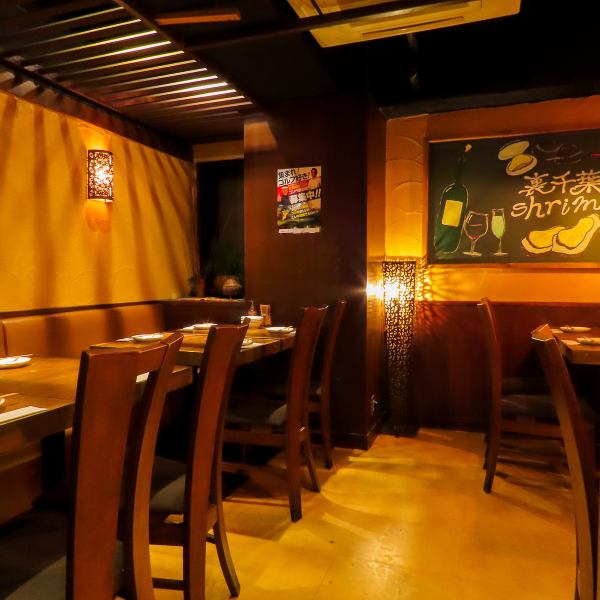 【千葉駅×女子会】広々としたテーブル席。団体様利用にもおすすめです！女子会・歓送迎会のお問い合わせも受け付けております♪