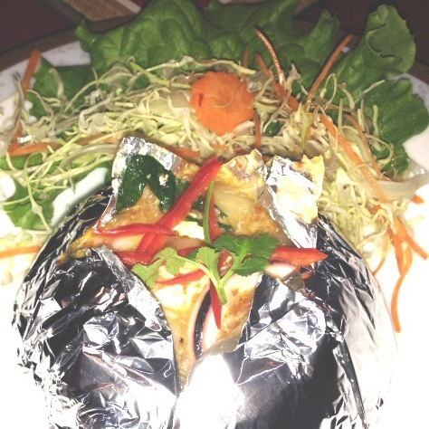 シーフードの玉子入りバジル混ぜ包み焼き 大　1200円(税抜)