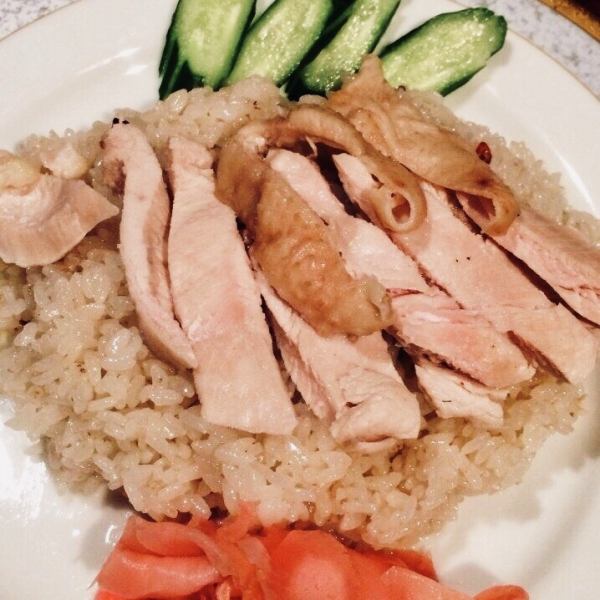 蒸し鶏の炊き込みご飯