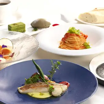  ランチ   【Special Lunch Course】前菜盛り合わせ、パスタ、メイン