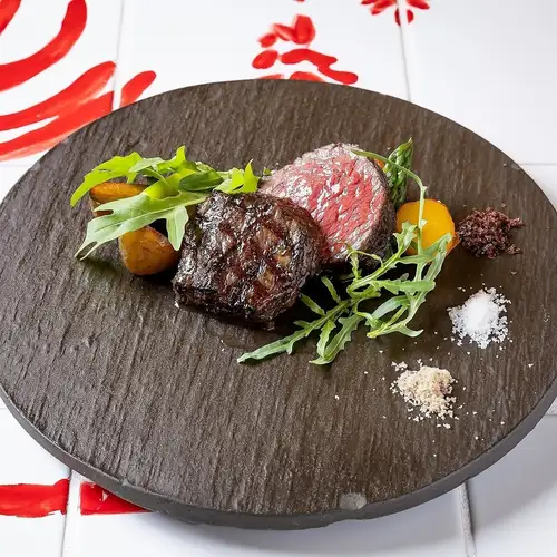 Wagyu beef tagliata with truffle sauce