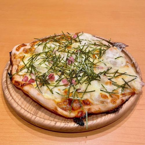 ベーコンとポテサラの焼肉マヨピザ