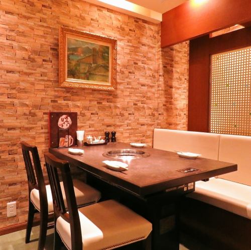[3F private room] It will be a completely private room.We can accommodate a variety of receptions, dates, anniversary banquets, etc. You can close the door and use it in a completely private space.