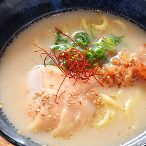 鶏白湯ラーメン