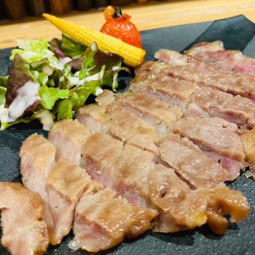 《肉厚で絶品》豚肩ロース西京焼き