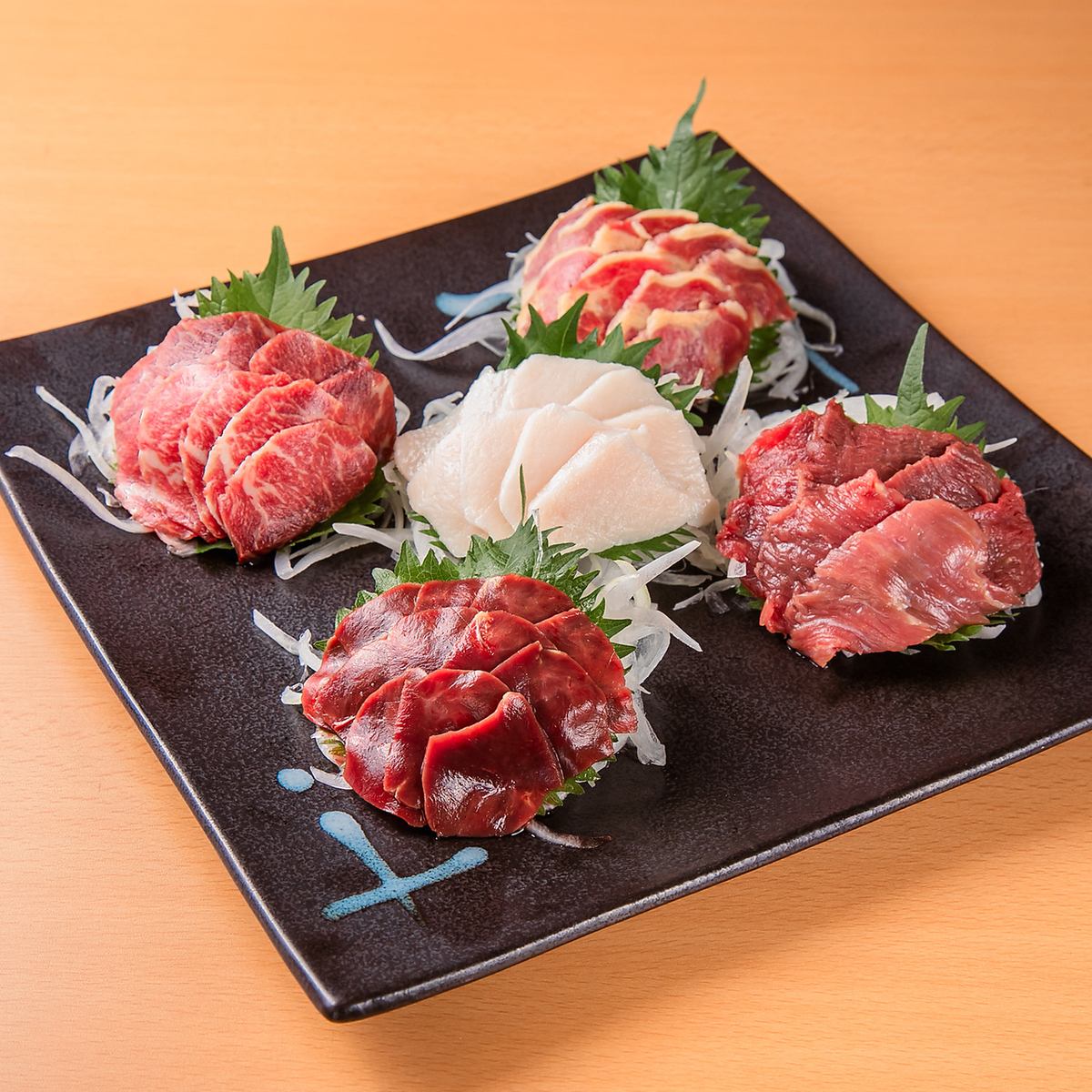 馬肉初心者の方でもお気軽にご多能いただけます！