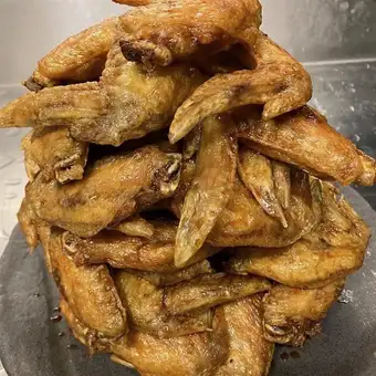 Plain chicken wings