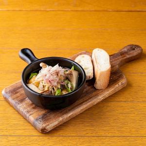 秋刀魚と野菜のアヒージョ
