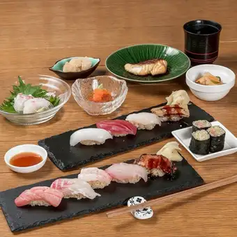 【寿司8,000円コース】厳選ネタの寿司9貫・刺身・小丼・巻物などを堪能できる満足プラン