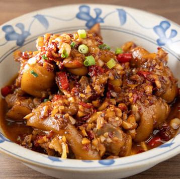 本場のシェフが作り上げる酸辣と鮮辣の深い味わいを届けます◎