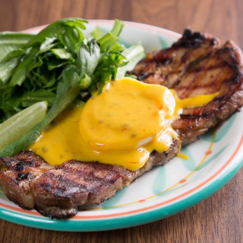 はみだしチャーシューグリル