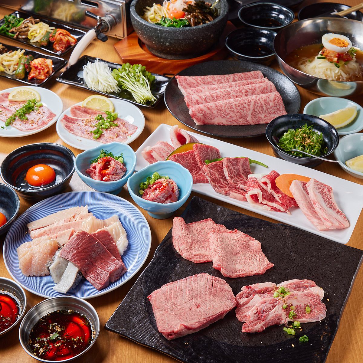 전통 야키니쿠점 무네수엔을 천로에서 즐길 수 있다! 단품부터 코스까지 풍부한 구색!