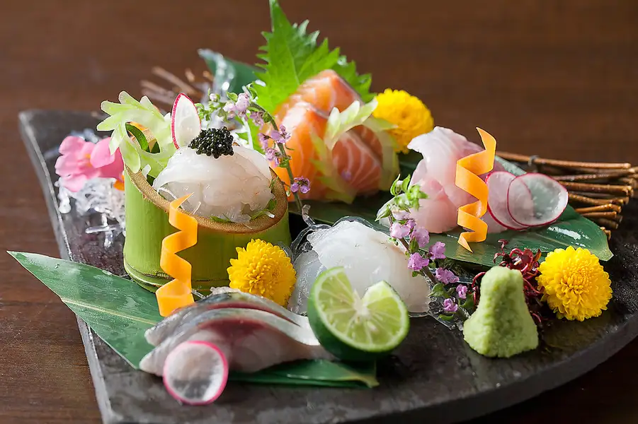 【２時間飲み放題付】＜一番人気＞旬食材を使用したこだわりのコース