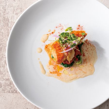 牛ホホ赤ワイン煮込み 特選鮮魚 大皿シェア+スパークリングワイン含む2.5H飲み放題付