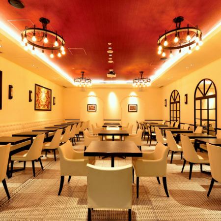 最大着席112名様、立食100名までご利用可能!広々とした部屋を貸切に出来ます!レイアウトやご予算などお気軽にお問い合わせくださいませ。要予約