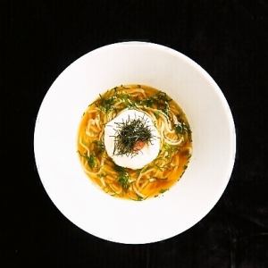 梅とろ冷麺