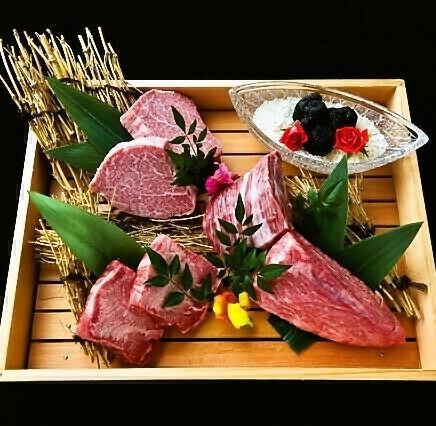 料理を五感で楽しむ。こだわりの素材は味も見た目も◎