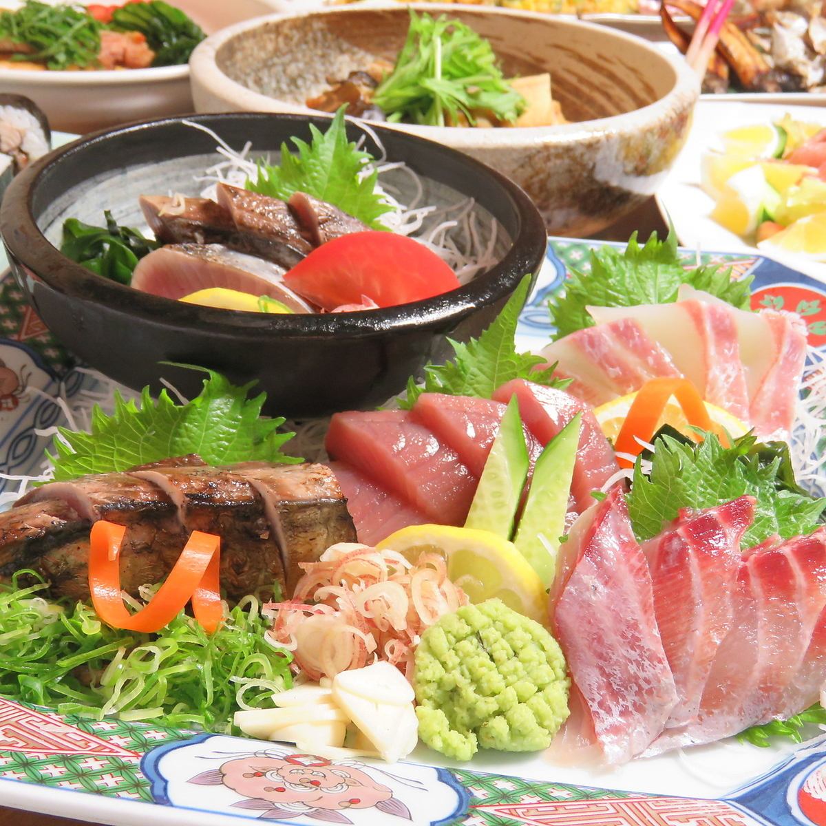 We offer a wide variety of dishes, from single dishes such as sashimi to course dishes for banquets ♪