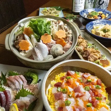 Warm up in a hot pot on a cold winter day! [Uotaka's signature hot pot course] 8 dishes, 2 hours all-you-can-drink included, 7,500 yen