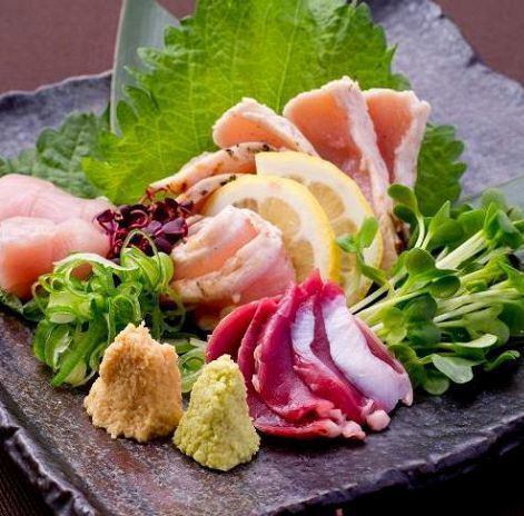 朝引き鶏のお造り盛り合わせ等、新鮮鶏料理を豊富にご用意！