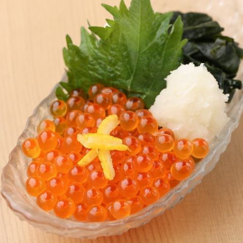 Grated salmon roe