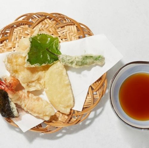 うどん屋の特天盛り