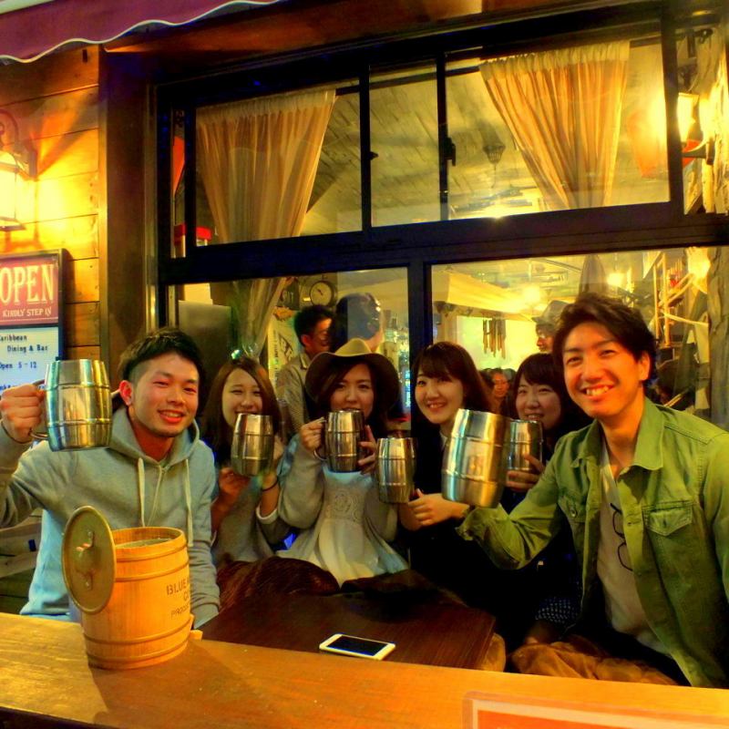 お席 カリブの酒場