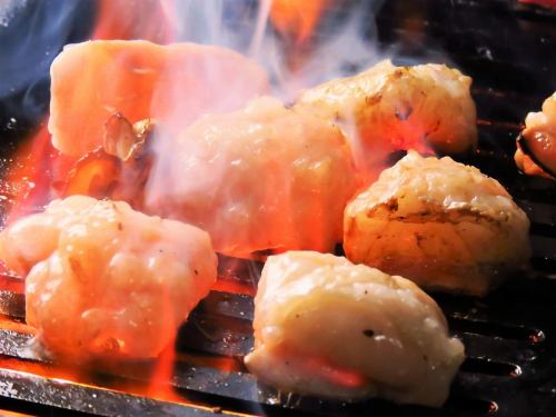 とろけるホルモン！絶品！単品 880円(税込)～