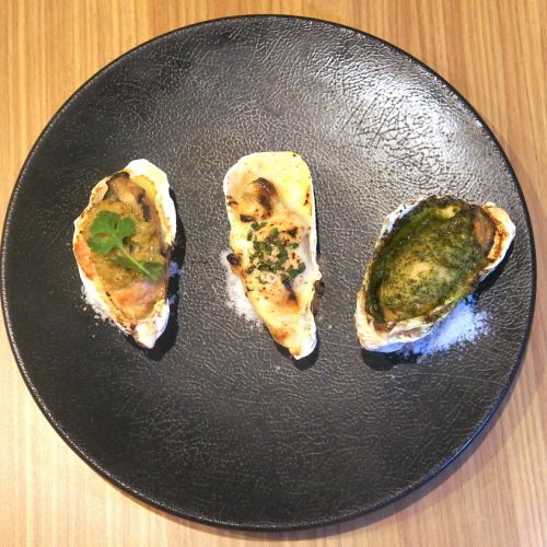 Bistro's Assortment of 3 Types of Grilled Hiroshima Oysters