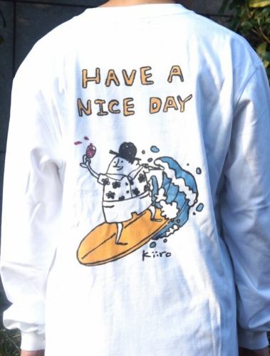 【감사】

안녕하세요.
어디에 부딪힌 기억도 없지만
눈치 채면 몸에 파란 친숙함이 되어 있다
도지코 아저씨로 친숙한 키친 키이로 아베입니다.

항상 키친 키로를 이용해 주셔서 감사합니다.
덕분에 우리 키이로도 10월 4일에 3주년이 됩니다.

순풍 만돛과는 거리가 멀다.
1 년째 2 년째는 내 달에 살 수 있습니까?
매달 생각했지만

여러분 덕분에 무사히 3주년을 맞이할 수 있을 것 같습니다.

오픈 당초부터 변함없이 사랑해주신 고객
키이로를 응원해 주시는 고객
힘들 때도 열심히 해주는 직원 모두
신세를 지고 있는 선배님이나 동료들
각 업체의 여러분

많은 사람들이 지원하고 키로는 존재하고 있습니다.
여러분 항상 정말 고마워요.

변함없이 주걱 주걱
아무것도 자랑 할 수있는 것이없는 나입니다.
매일 조금씩 딱딱하고
여러분이 미소가 될 수 있는 장소를 제공할 수 있도록
스탭 일동 정진 해 가기 때문에
4년째도 아무쪼록 잘 부탁드립니다 🙇‍♂️

그래서 10 월부터 3 주년의 NEW 스티커
내점 받은 여러분에게 배포하겠습니다 🆕
이번에는 카와구치가 자랑하는 거장 @ hirockshow_illustration 님에게
디자인 받았습니다 NEW 버전 😍

스탭까지 부담없이 「스티커 줘!」라고
말씀해주세요 👌

NEWT 셔츠도 현재 작성 중이므로 기대하세요 ☺️

그러면 4 년째도 전력으로 달려갑니다!
여러분 계속해서 잘 부탁드립니다❗️❗️

#kiiro #kitchenkiiro #키이로 #키친 키이로 #키이로 카와구치 #카와구치 #카와구치 음식 #카와구치 점심 #저녁 #와인 #나튀르 와인 #나튀르 와인을 마실 수 있는 가게 #프랑스 와인 #국산 와인 #이탈리아 와인 #나파 와인 #비스트로 #바루 #선술집 #전세 #카와구치 모토고 #하토가야 #스탭 모집 #아르바이트 모집 #3주년