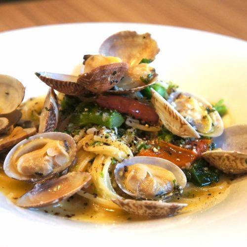 アサリと菜の花のボンゴレビアンコ