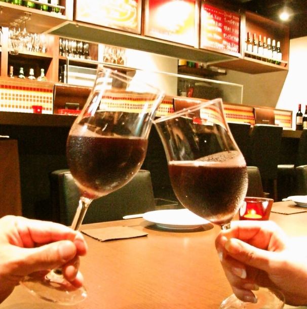 A hideaway Spanish bar on the first basement floor of Higashidori Nakadori.The delicious food and wine will soothe the tiredness of the day...♪ [Open until 1:00 the next day]