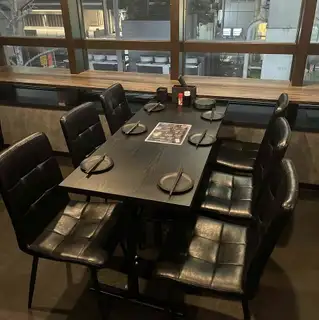 ２名～２８名