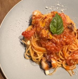 【NEW】タコとミニトマトのアラビアータ