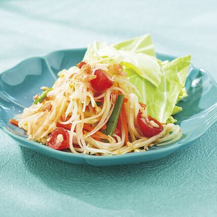 Green papaya salad