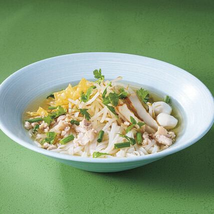 Thai noodle soup
