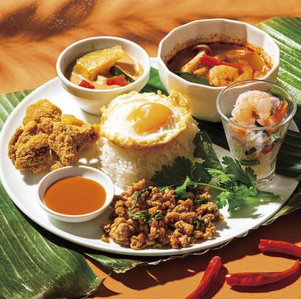 Enjoy authentic Thai cuisine from appetizers to main courses!