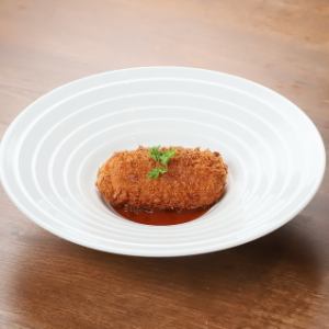 蟹クリームコロッケ～アメリケーヌソース