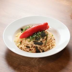 丸ごと一本明太子をのせた和風明太子スパゲティ