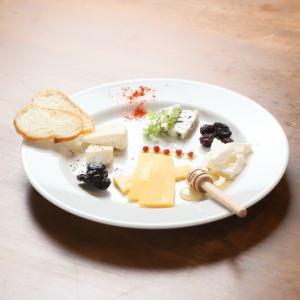 チーズ盛り合わせ