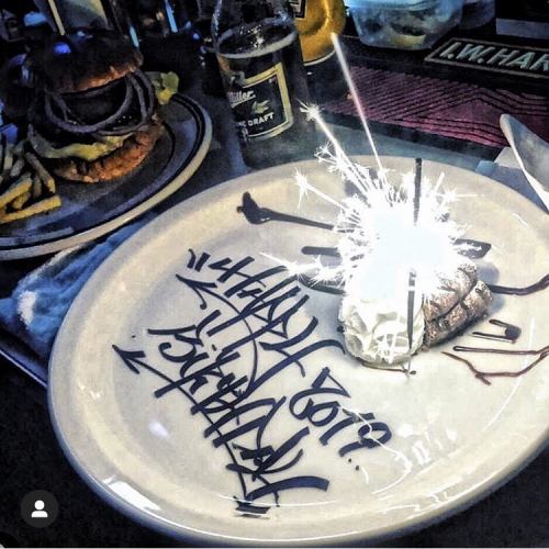 サプライズプレート